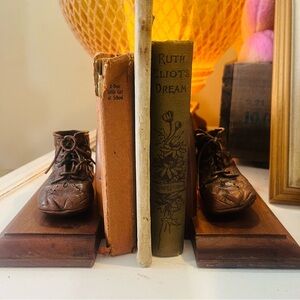 Vintage Bronze-Tone Baby Shoe Bookends - Brown & Gold